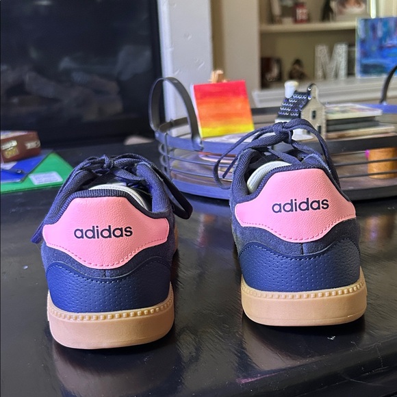 Adidas Breaknet Suede Sneakers, women’s 9 - Picture 4 of 7